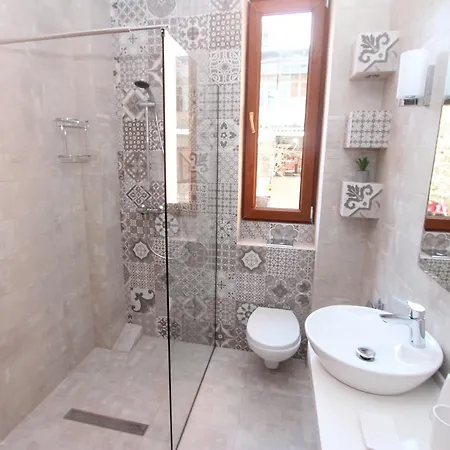 New Apartment In Old Tbilisi Exterior photo